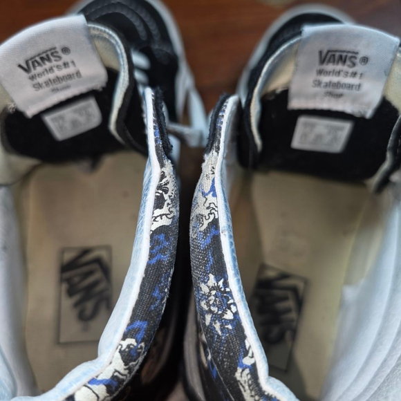 Men's Vans Sk8-Hi Black White Blue Skull Floral Sneakers US 7. - Picture 8 of 11